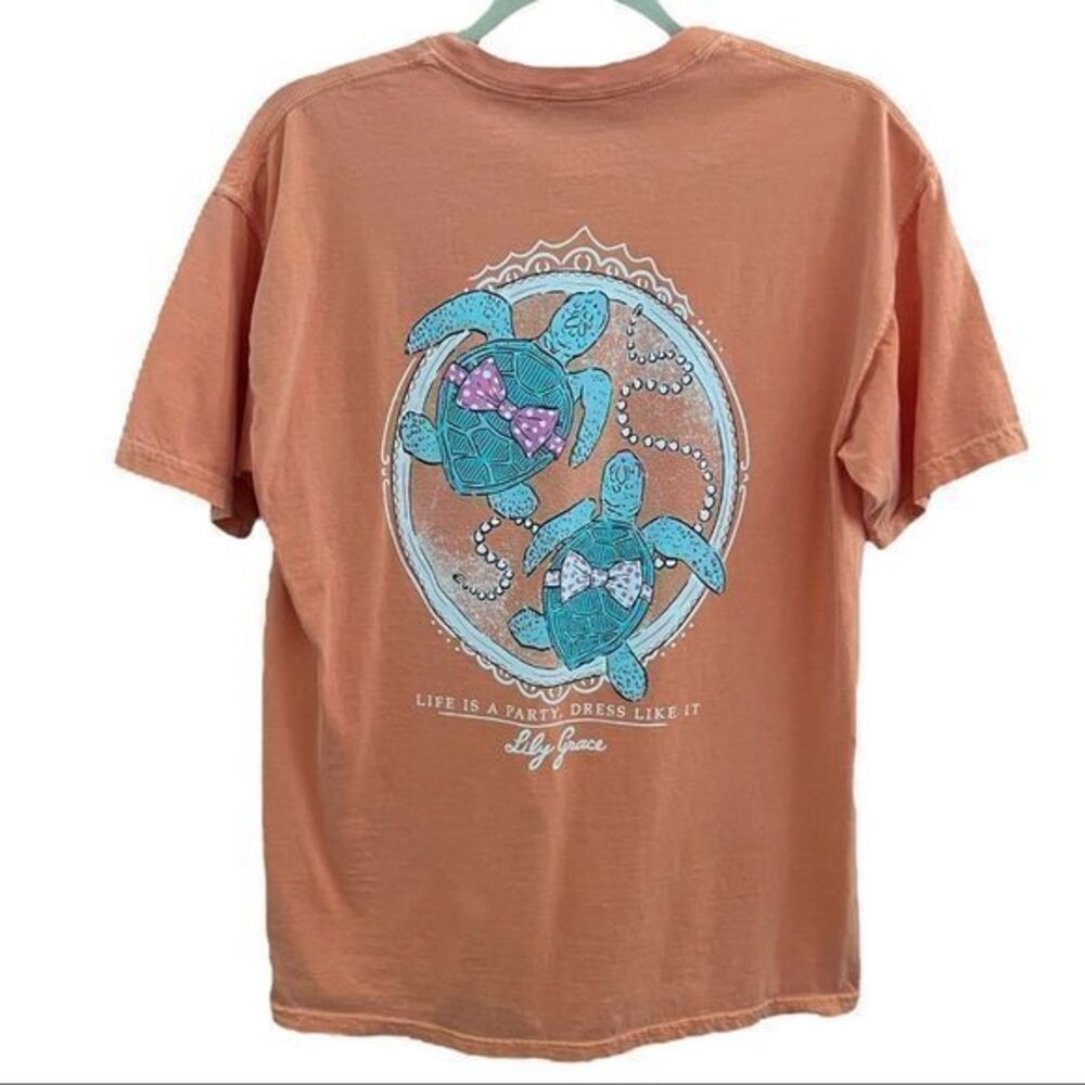 Lily Grace Turtle and Pearls ‘Life is a Party, Dress like it’ Tshirt Size Medium